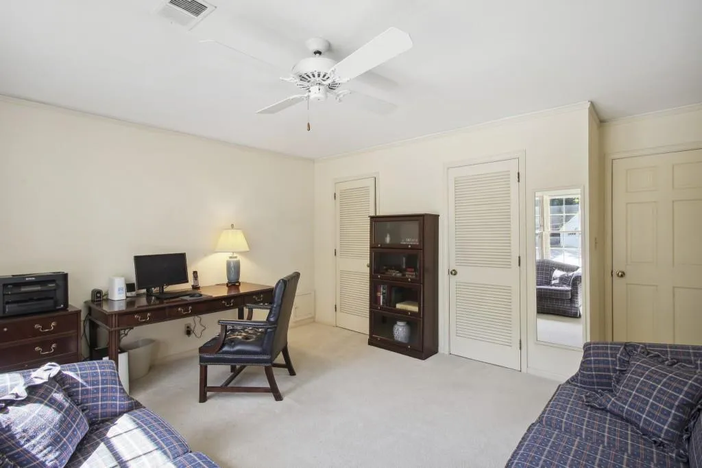 6740 Chesapeake Point Nw, Sandy Springs, Georgia 30328, 4 Bedrooms Bedrooms, ,2 BathroomsBathrooms,Residential,Sold,6740 Chesapeake Point Nw,7205419