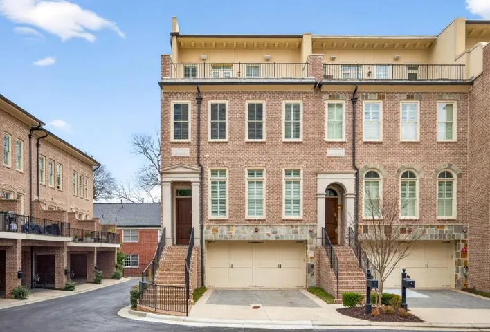 58 Sheridan Drive Ne Unit 19, Atlanta, Georgia 30305