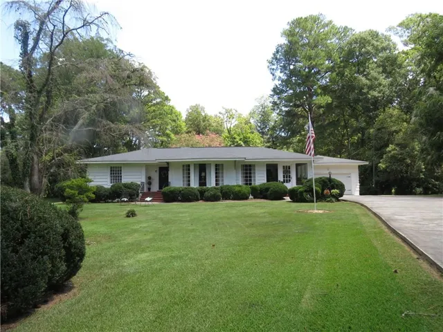 440 N Cave Spring Street, Cedartown, Georgia 30125