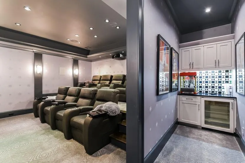 4573 Dudley Lane, Atlanta, Georgia 30327, 6 Bedrooms Bedrooms, ,6 BathroomsBathrooms,Residential,Sold,4573 Dudley Lane,6914628