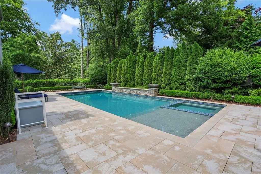 4573 Dudley Lane, Atlanta, Georgia 30327, 6 Bedrooms Bedrooms, ,6 BathroomsBathrooms,Residential,Sold,4573 Dudley Lane,6914628