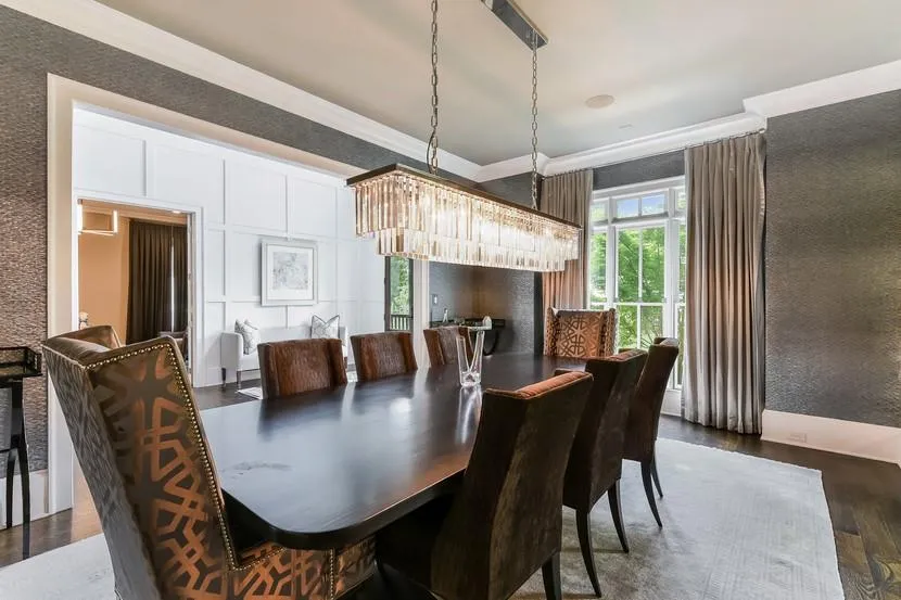 4573 Dudley Lane, Atlanta, Georgia 30327, 6 Bedrooms Bedrooms, ,6 BathroomsBathrooms,Residential,Sold,4573 Dudley Lane,6914628