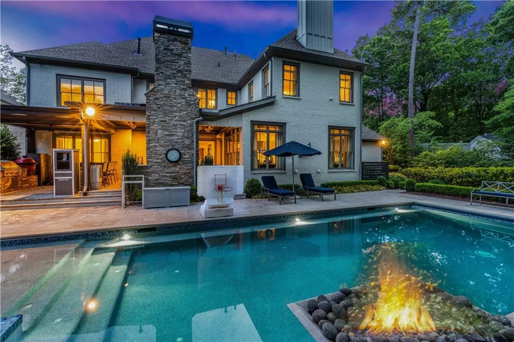 4573 Dudley Lane, Atlanta, Georgia 30327, 6 Bedrooms Bedrooms, ,6 BathroomsBathrooms,Residential,Sold,4573 Dudley Lane,6914628