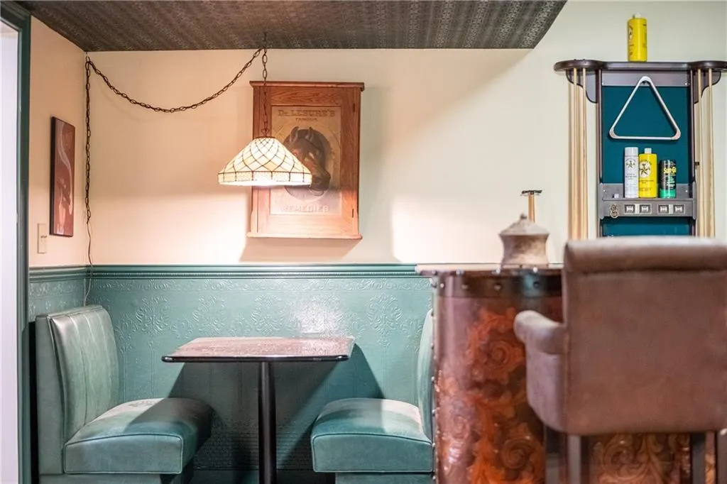 4756 Woodvale Drive, Atlanta, Georgia 30327, 6 Bedrooms Bedrooms, ,5 BathroomsBathrooms,Residential,Sold,4756 Woodvale Drive,7096646