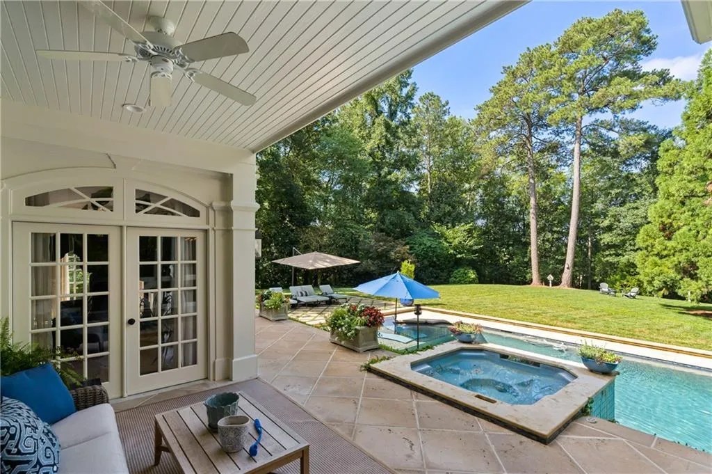 4756 Woodvale Drive, Atlanta, Georgia 30327, 6 Bedrooms Bedrooms, ,5 BathroomsBathrooms,Residential,Sold,4756 Woodvale Drive,7096646