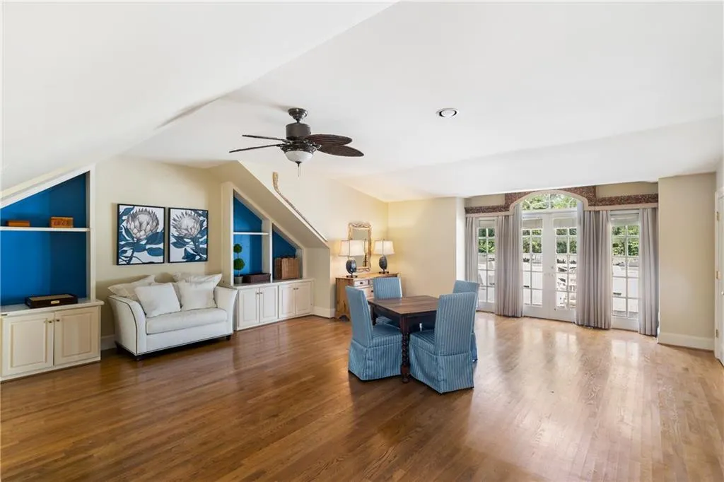 4756 Woodvale Drive, Atlanta, Georgia 30327, 6 Bedrooms Bedrooms, ,5 BathroomsBathrooms,Residential,Sold,4756 Woodvale Drive,7096646