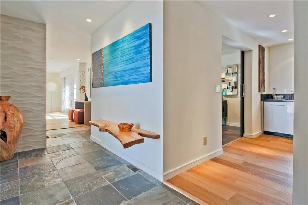 516 Londonberry Road, Atlanta, Georgia 30327, 4 Bedrooms Bedrooms, ,3 BathroomsBathrooms,Residential,Sold,516 Londonberry Road,5812023