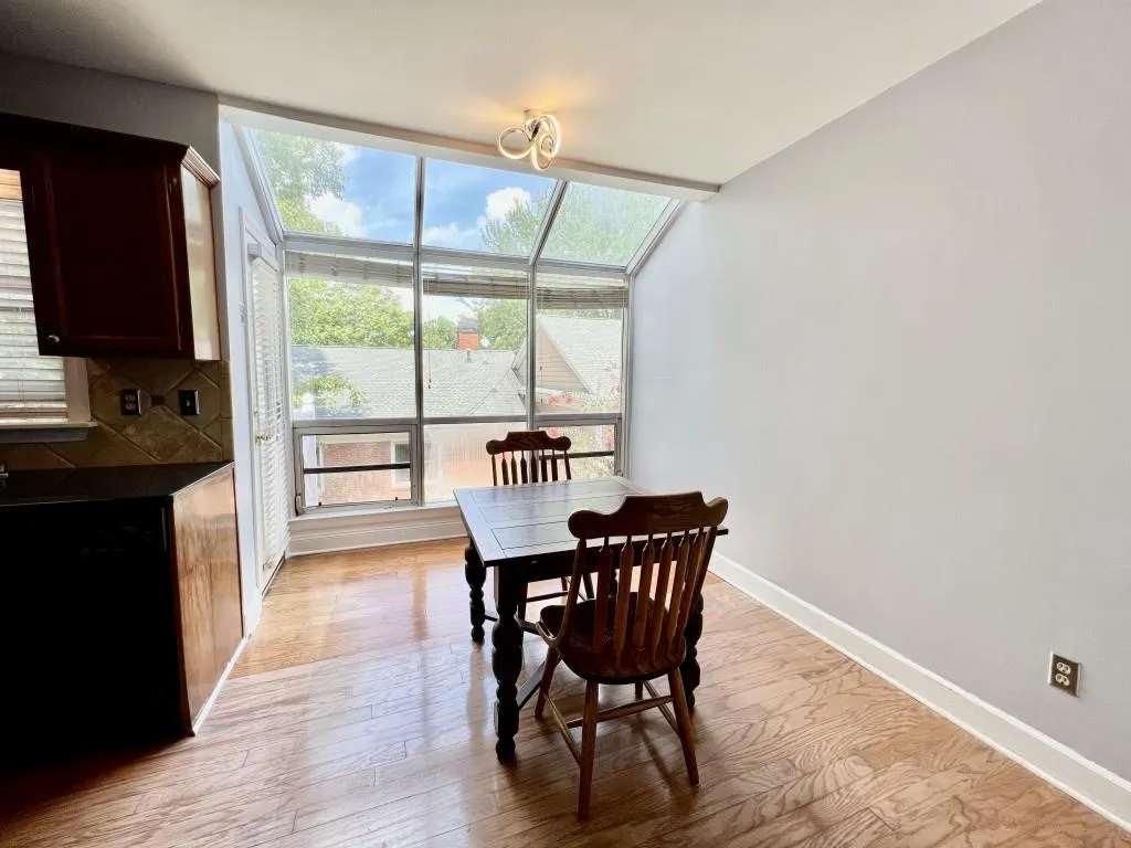 7500 Roswell Road Unit 54, Atlanta, Georgia 30350, 2 Bedrooms Bedrooms, ,2 BathroomsBathrooms,Residential,Sold,7500 Roswell Road Unit 54,7081883