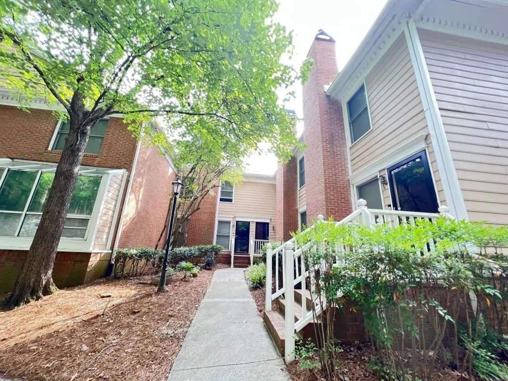 7500 Roswell Road Unit 54, Atlanta, Georgia 30350, 2 Bedrooms Bedrooms, ,2 BathroomsBathrooms,Residential,Sold,7500 Roswell Road Unit 54,7081883