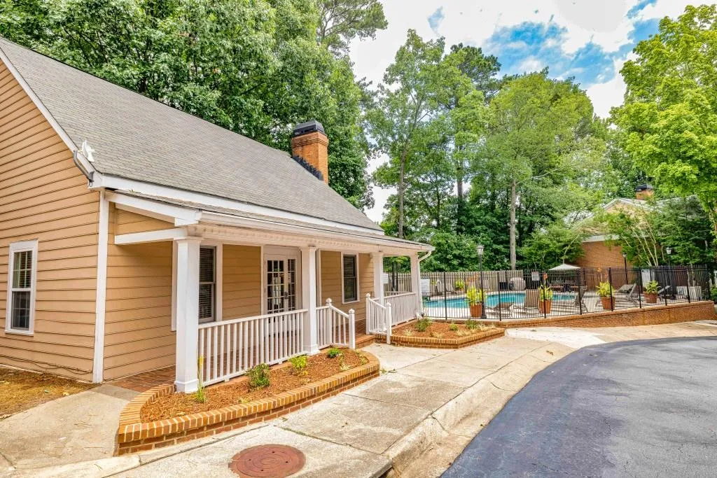 7500 Roswell Road Unit 54, Atlanta, Georgia 30350, 2 Bedrooms Bedrooms, ,2 BathroomsBathrooms,Residential,Sold,7500 Roswell Road Unit 54,7081883