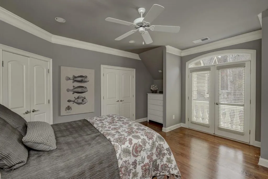 8319 Grogans Ferry Road, Sandy Springs, Georgia 30350, 6 Bedrooms Bedrooms, ,5 BathroomsBathrooms,Residential,Sold,8319 Grogans Ferry Road,5818389