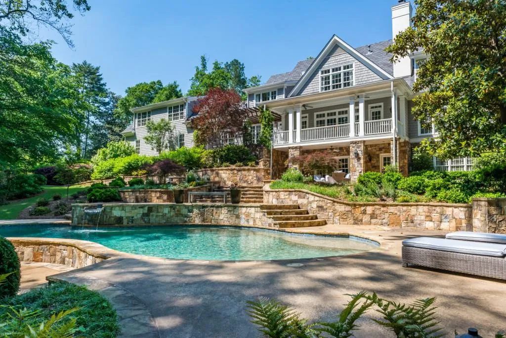 515 Tara Trail, Atlanta, Georgia 30327, 5 Bedrooms Bedrooms, ,6 BathroomsBathrooms,Residential,Sold,515 Tara Trail,5983495