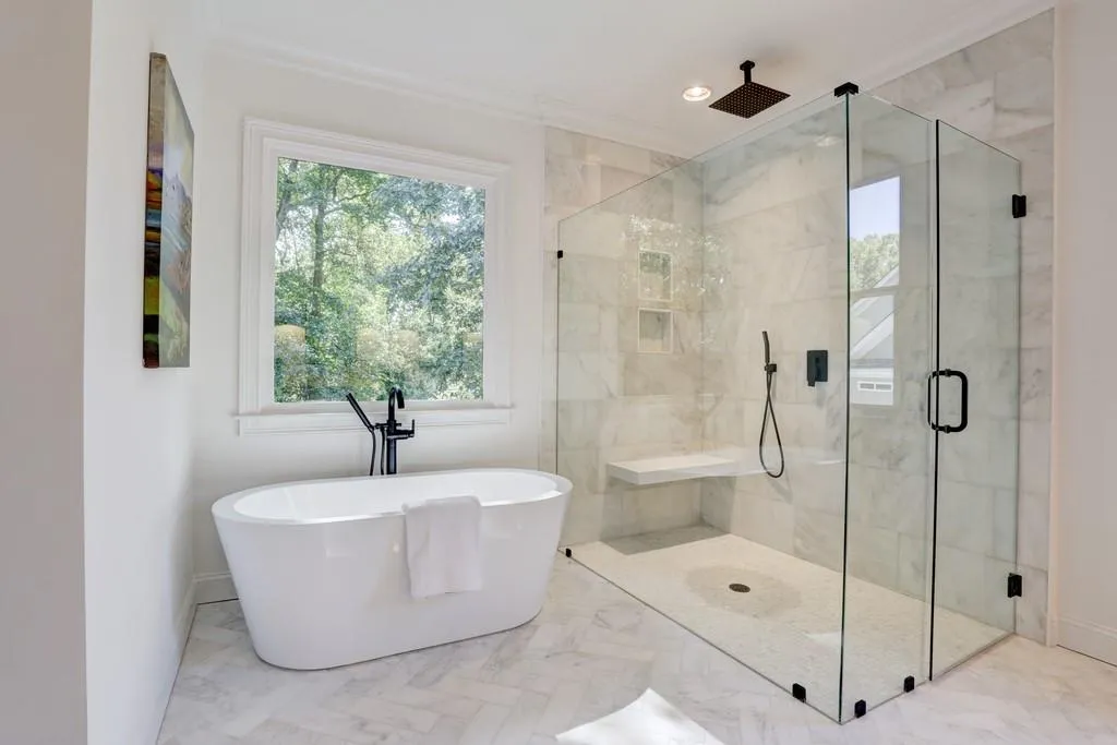 6475 Long Island Drive, Sandy Springs, Georgia 30328, 5 Bedrooms Bedrooms, ,4 BathroomsBathrooms,Residential,Sold,6475 Long Island Drive,6612290