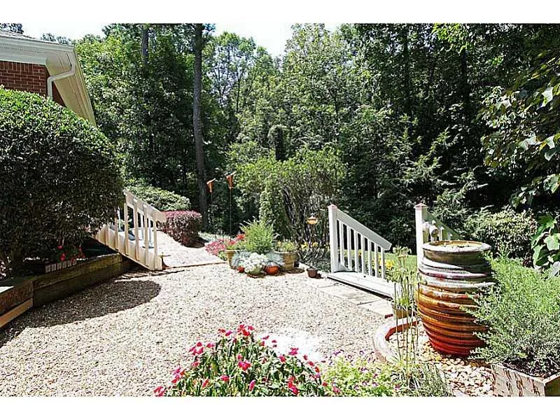 5560 Arundel Drive, Sandy Springs, Georgia 30327, 4 Bedrooms Bedrooms, ,4 BathroomsBathrooms,Residential,Sold,5560 Arundel Drive,5377167