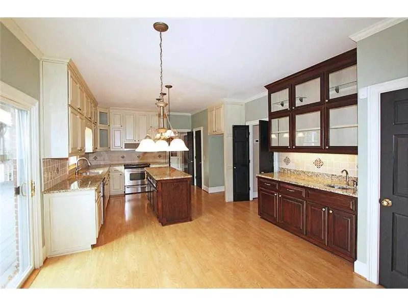 5560 Arundel Drive, Sandy Springs, Georgia 30327, 4 Bedrooms Bedrooms, ,4 BathroomsBathrooms,Residential,Sold,5560 Arundel Drive,5377167