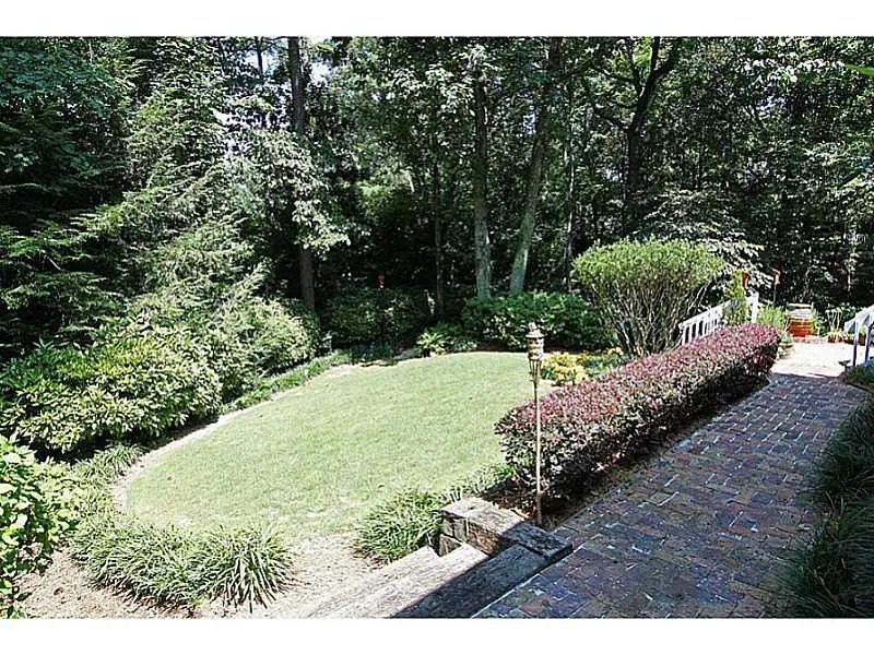 5560 Arundel Drive, Sandy Springs, Georgia 30327, 4 Bedrooms Bedrooms, ,4 BathroomsBathrooms,Residential,Sold,5560 Arundel Drive,5377167