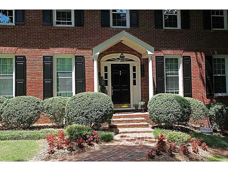 5560 Arundel Drive, Sandy Springs, Georgia 30327, 4 Bedrooms Bedrooms, ,4 BathroomsBathrooms,Residential,Sold,5560 Arundel Drive,5377167