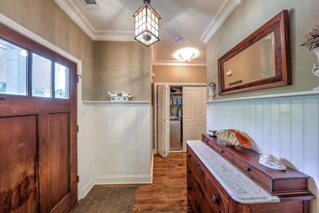 2370 Drew Valley Road Ne, Brookhaven, Georgia 30319, 4 Bedrooms Bedrooms, ,2 BathroomsBathrooms,Residential,Sold,2370 Drew Valley Road Ne,6011459