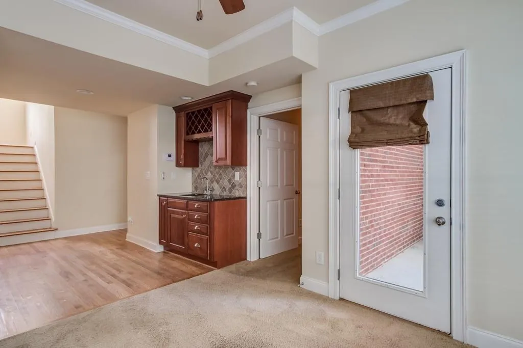 1015 Manorwood Court Ne, Sandy Springs, Georgia 30328, 4 Bedrooms Bedrooms, ,3 BathroomsBathrooms,Residential,Sold,1015 Manorwood Court Ne,6612757