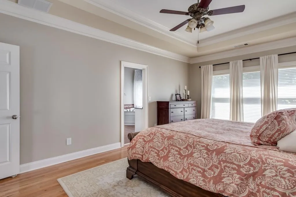 1015 Manorwood Court Ne, Sandy Springs, Georgia 30328, 4 Bedrooms Bedrooms, ,3 BathroomsBathrooms,Residential,Sold,1015 Manorwood Court Ne,6612757