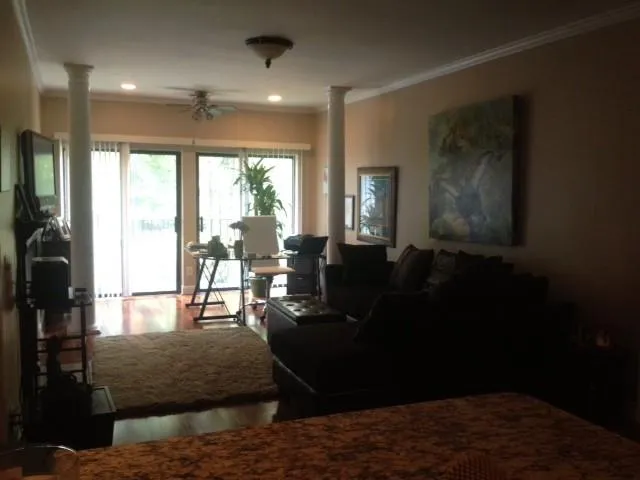 3071 Lenox Road Ne Unit 17, Atlanta, Georgia 30324, 2 Bedrooms Bedrooms, ,2 BathroomsBathrooms,Residential,Sold,3071 Lenox Road Ne Unit 17,6052348