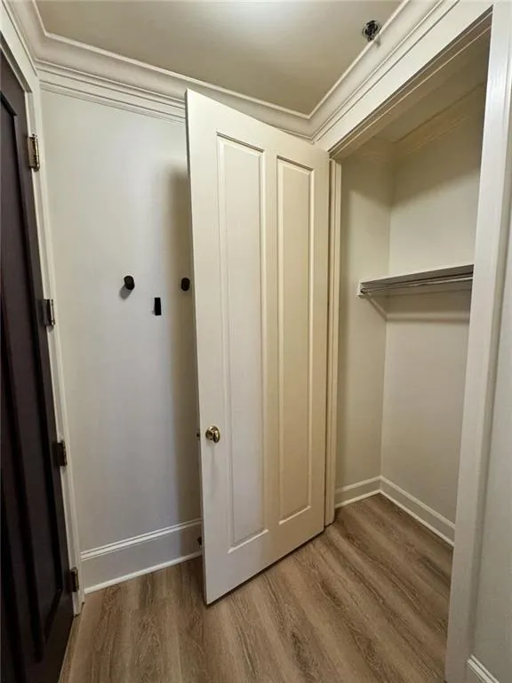 77 Peachtree Place Ne Unit 211, Atlanta, Georgia 30309, 2 Bedrooms Bedrooms, ,2 BathroomsBathrooms,Residential,For Sale,77 Peachtree Place Ne Unit 211,7605139