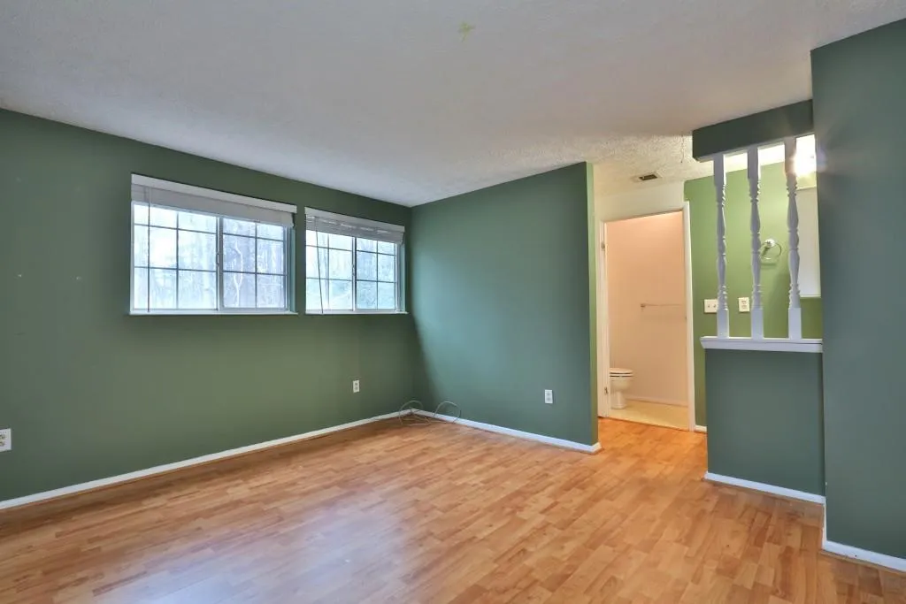 8891 Roberts Drive, Atlanta, Georgia 30350, 3 Bedrooms Bedrooms, ,3 BathroomsBathrooms,Residential,Sold,8891 Roberts Drive,5943577