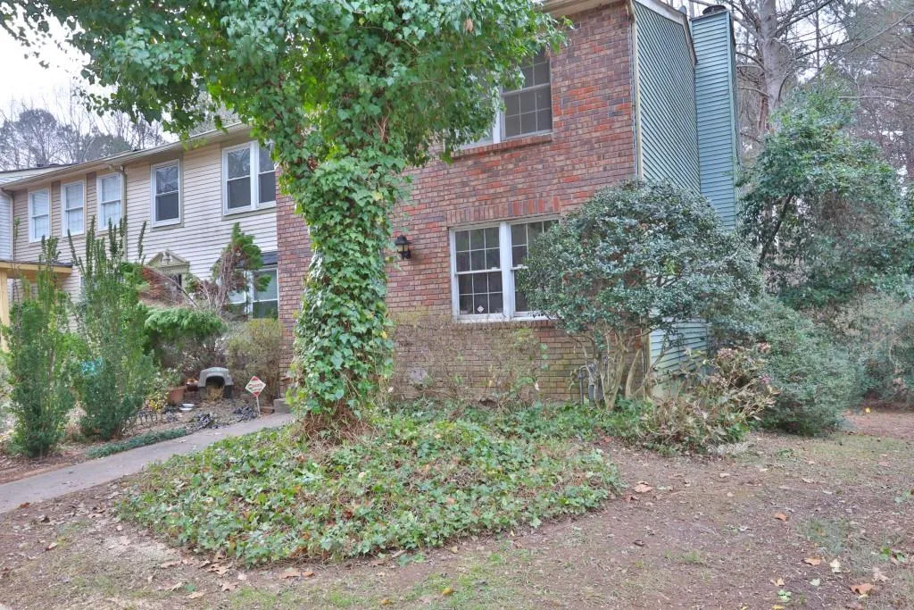 8891 Roberts Drive, Atlanta, Georgia 30350, 3 Bedrooms Bedrooms, ,3 BathroomsBathrooms,Residential,Sold,8891 Roberts Drive,5943577