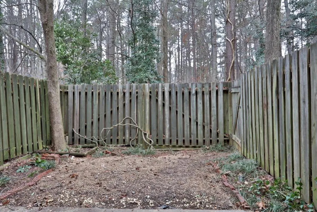 8891 Roberts Drive, Atlanta, Georgia 30350, 3 Bedrooms Bedrooms, ,3 BathroomsBathrooms,Residential,Sold,8891 Roberts Drive,5943577