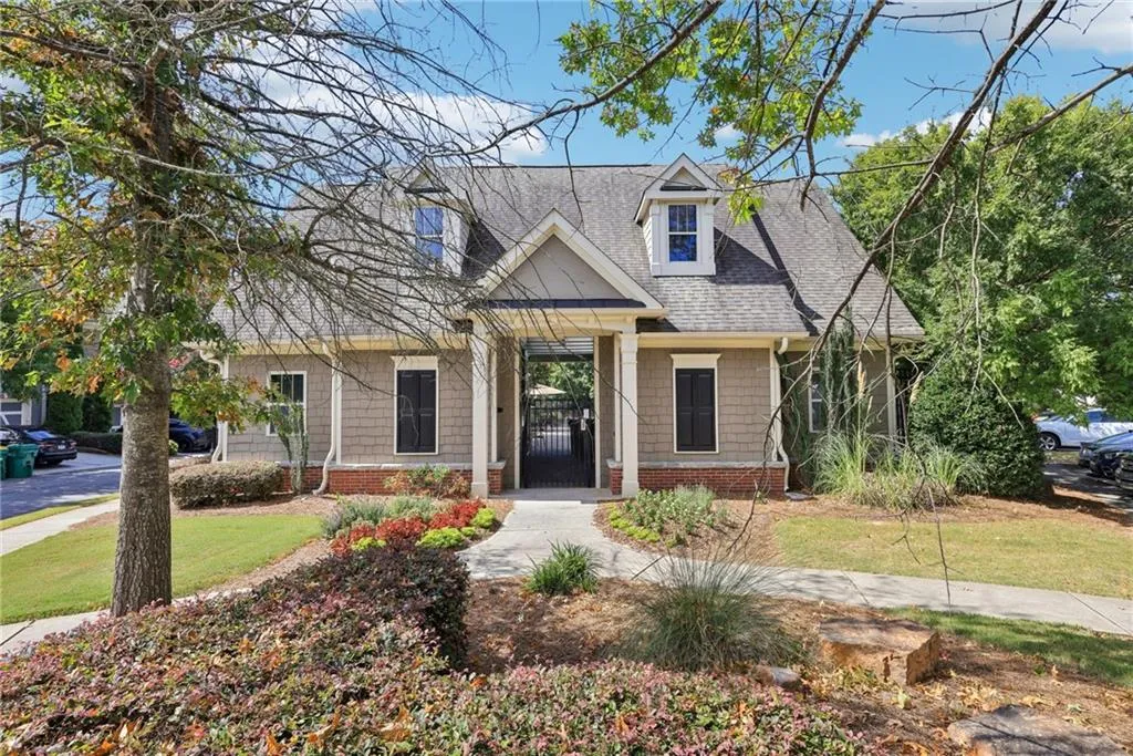 7460 Highland Bluff, Atlanta, Georgia 30328, 3 Bedrooms Bedrooms, ,3 BathroomsBathrooms,Residential,Sold,7460 Highland Bluff,7451074