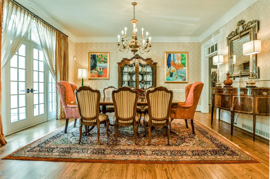8475 Lazy Oaks Court, Sandy Springs, Georgia 30350, 6 Bedrooms Bedrooms, ,6 BathroomsBathrooms,Residential,Sold,8475 Lazy Oaks Court,6937400