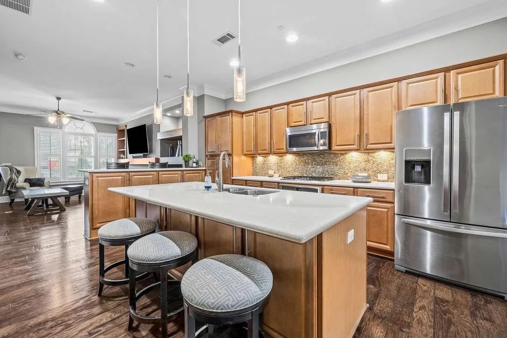 307 Alderwood Lane Unit 307, Sandy Springs, Georgia 30328, 3 Bedrooms Bedrooms, ,3 BathroomsBathrooms,Residential,For Sale,307 Alderwood Lane Unit 307,7735151