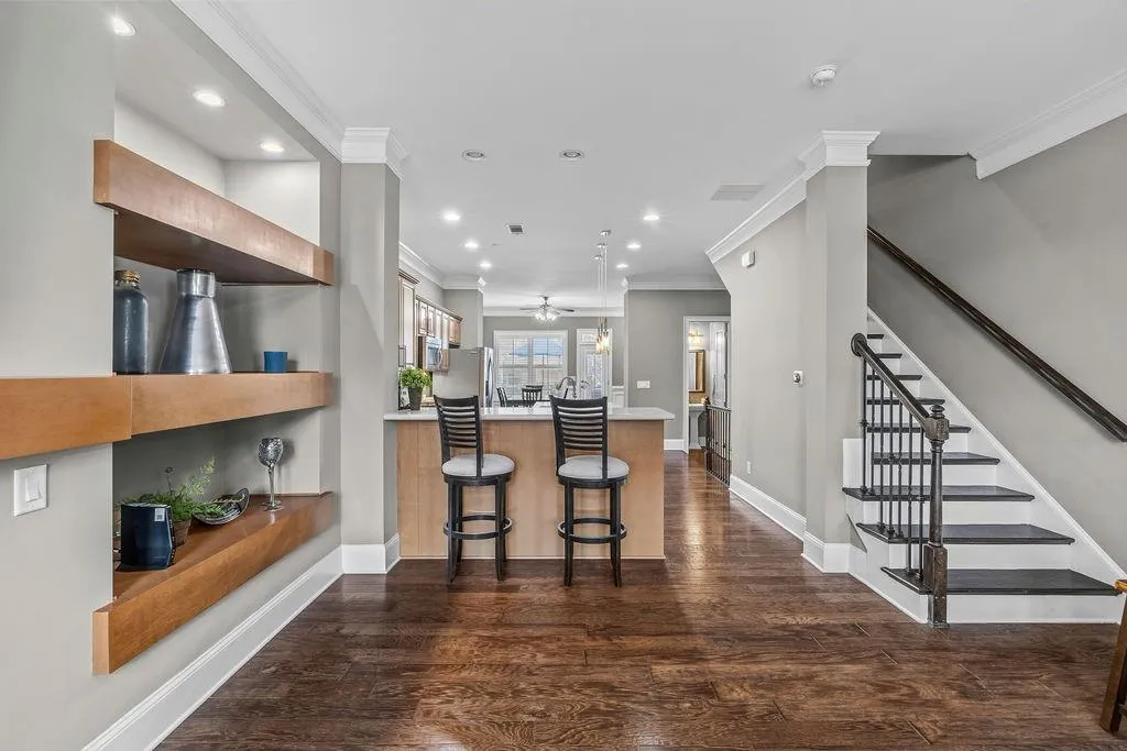 307 Alderwood Lane Unit 307, Sandy Springs, Georgia 30328, 3 Bedrooms Bedrooms, ,3 BathroomsBathrooms,Residential,For Sale,307 Alderwood Lane Unit 307,7735151