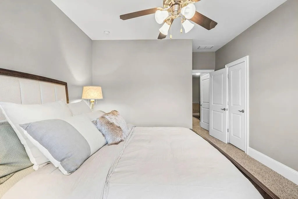 307 Alderwood Lane Unit 307, Sandy Springs, Georgia 30328, 3 Bedrooms Bedrooms, ,3 BathroomsBathrooms,Residential,For Sale,307 Alderwood Lane Unit 307,7735151