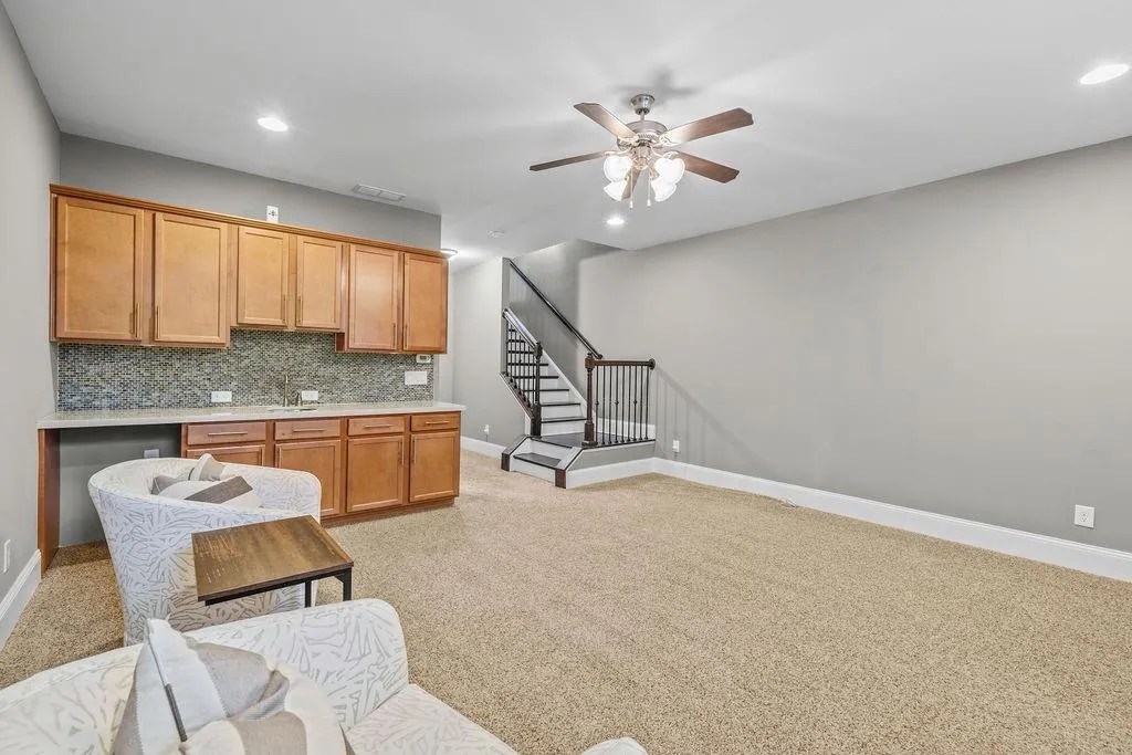307 Alderwood Lane Unit 307, Sandy Springs, Georgia 30328, 3 Bedrooms Bedrooms, ,3 BathroomsBathrooms,Residential,For Sale,307 Alderwood Lane Unit 307,7735151