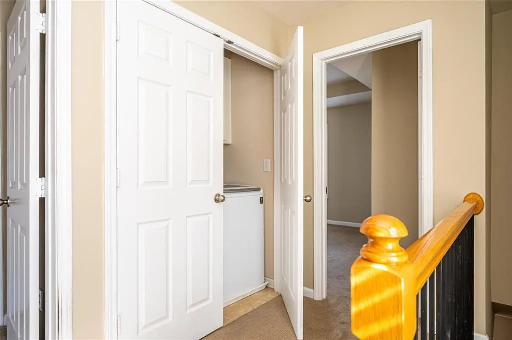 7912 Kiverton Place, Sandy Springs, Georgia 30350, 3 Bedrooms Bedrooms, ,3 BathroomsBathrooms,Residential,Sold,7912 Kiverton Place,7019607