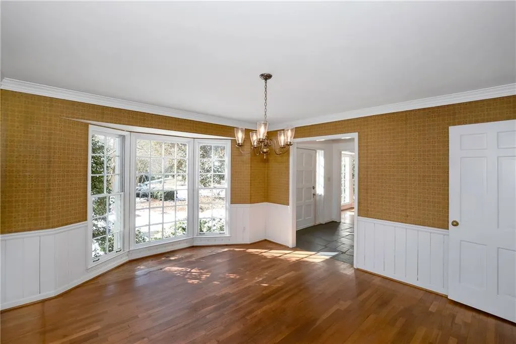 495 Tanacrest Circle Nw, Sandy Springs, Georgia 30328, 4 Bedrooms Bedrooms, ,2 BathroomsBathrooms,Residential,Sold,495 Tanacrest Circle Nw,5959583