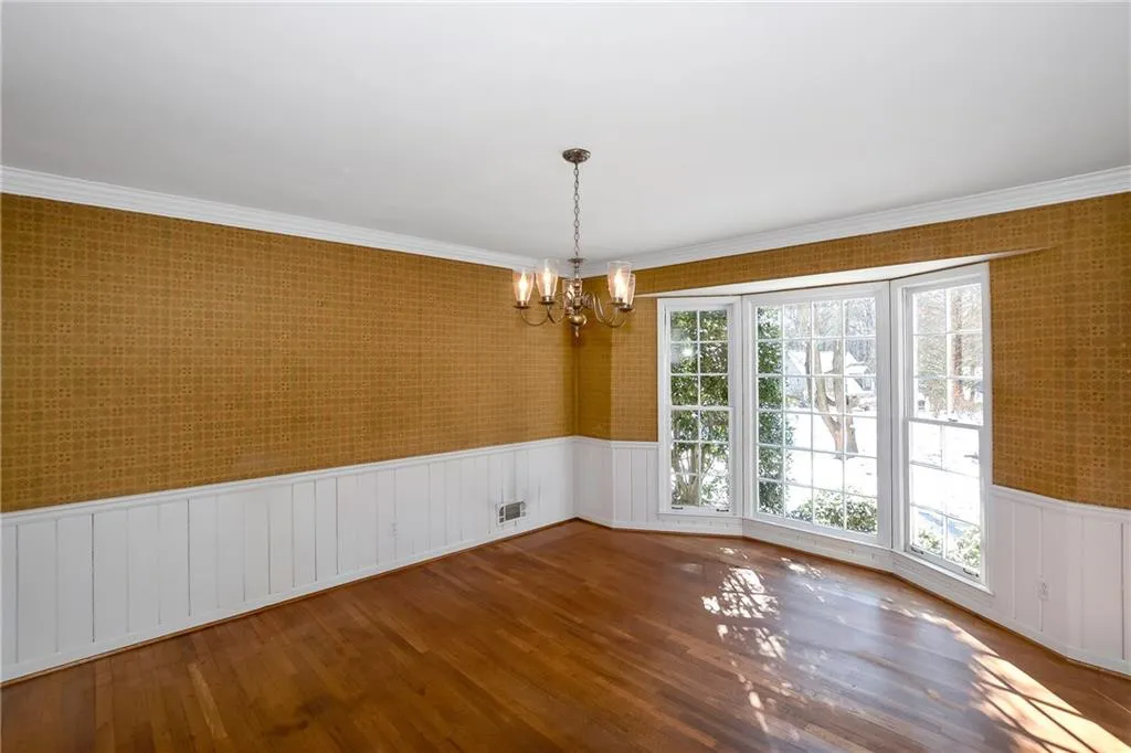 495 Tanacrest Circle Nw, Sandy Springs, Georgia 30328, 4 Bedrooms Bedrooms, ,2 BathroomsBathrooms,Residential,Sold,495 Tanacrest Circle Nw,5959583