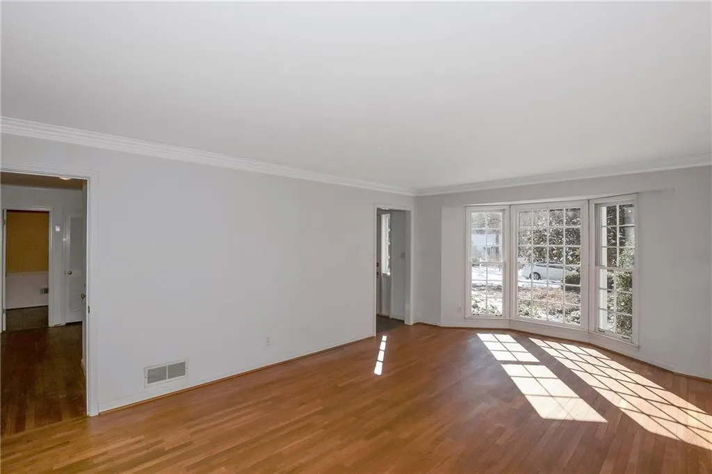 495 Tanacrest Circle Nw, Sandy Springs, Georgia 30328, 4 Bedrooms Bedrooms, ,2 BathroomsBathrooms,Residential,Sold,495 Tanacrest Circle Nw,5959583