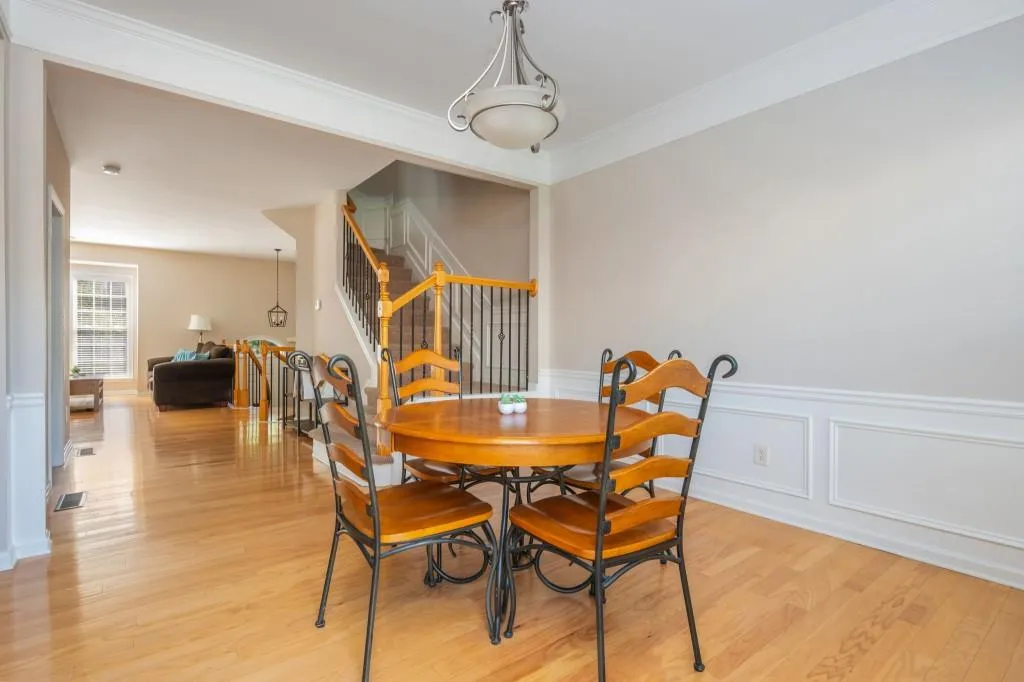 4866 Payson Terrace Se, Atlanta, Georgia 30339, 3 Bedrooms Bedrooms, ,2 BathroomsBathrooms,Residential,For Sale,4866 Payson Terrace Se,7648101