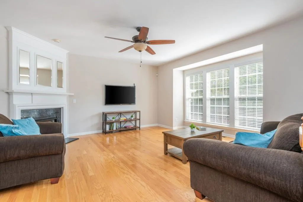 4866 Payson Terrace Se, Atlanta, Georgia 30339, 3 Bedrooms Bedrooms, ,2 BathroomsBathrooms,Residential,For Sale,4866 Payson Terrace Se,7648101