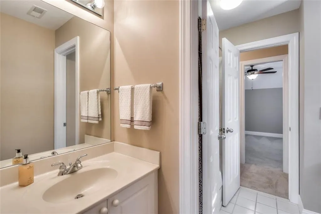 6225 Glen Oaks Lane, Sandy Springs, Georgia 30328, 4 Bedrooms Bedrooms, ,3 BathroomsBathrooms,Residential,Sold,6225 Glen Oaks Lane,6626175