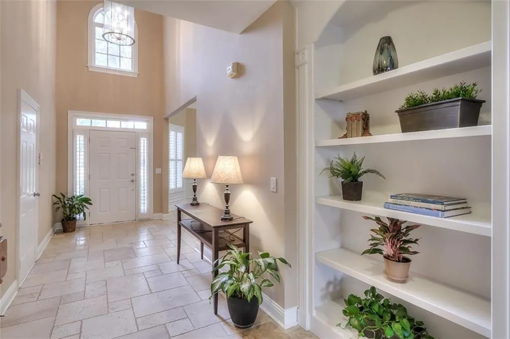 6225 Glen Oaks Lane, Sandy Springs, Georgia 30328, 4 Bedrooms Bedrooms, ,3 BathroomsBathrooms,Residential,Sold,6225 Glen Oaks Lane,6626175