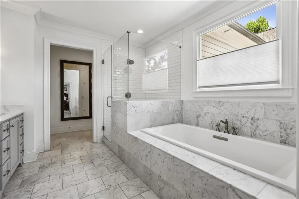 280 Chastain Park Drive Ne, Atlanta, Georgia 30342, 4 Bedrooms Bedrooms, ,3 BathroomsBathrooms,Residential,For Sale,280 Chastain Park Drive Ne,7623161