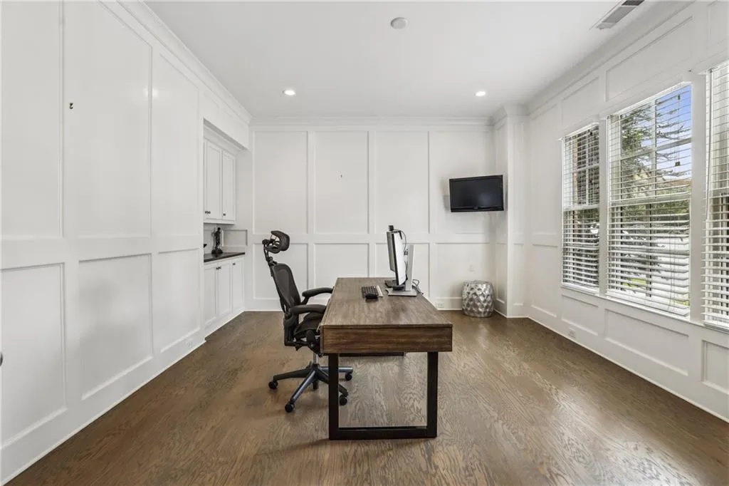 280 Chastain Park Drive Ne, Atlanta, Georgia 30342, 4 Bedrooms Bedrooms, ,3 BathroomsBathrooms,Residential,For Sale,280 Chastain Park Drive Ne,7623161