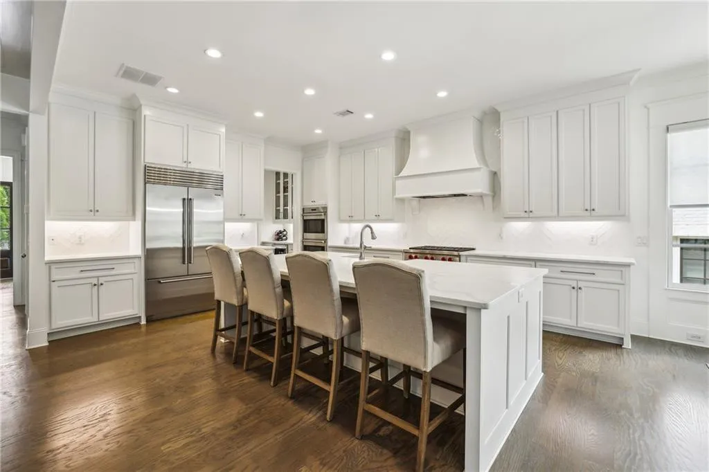 280 Chastain Park Drive Ne, Atlanta, Georgia 30342, 4 Bedrooms Bedrooms, ,3 BathroomsBathrooms,Residential,For Sale,280 Chastain Park Drive Ne,7623161