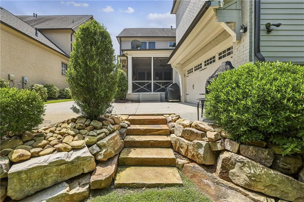 280 Chastain Park Drive Ne, Atlanta, Georgia 30342, 4 Bedrooms Bedrooms, ,3 BathroomsBathrooms,Residential,For Sale,280 Chastain Park Drive Ne,7623161