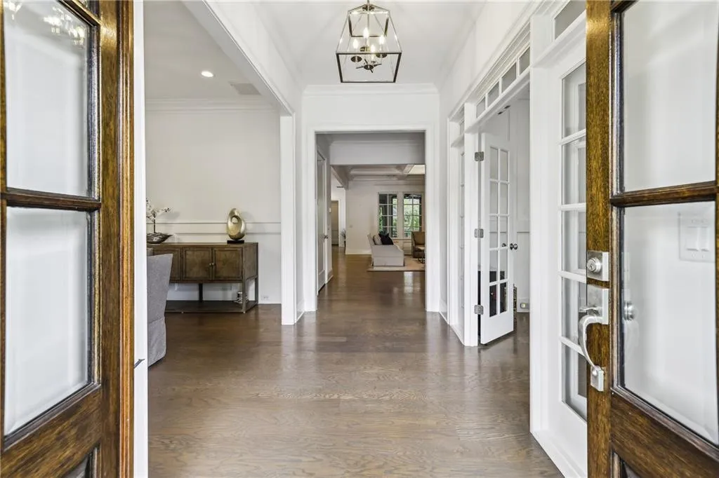 280 Chastain Park Drive Ne, Atlanta, Georgia 30342, 4 Bedrooms Bedrooms, ,3 BathroomsBathrooms,Residential,For Sale,280 Chastain Park Drive Ne,7623161