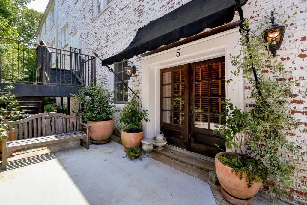 65 Peachtree Memorial Drive Unit 5, Atlanta, Georgia 30309, 2 Bedrooms Bedrooms, ,2 BathroomsBathrooms,Residential,Sold,65 Peachtree Memorial Drive Unit 5,5695257