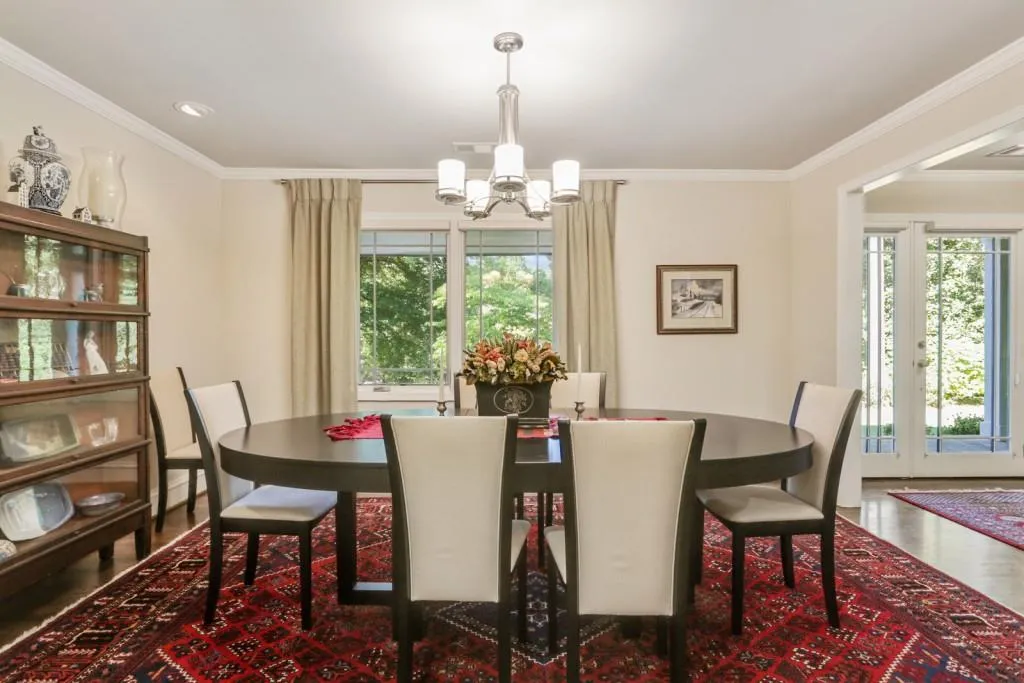 4825 Northway Drive, Atlanta, Georgia 30342, 3 Bedrooms Bedrooms, ,2 BathroomsBathrooms,Residential,Sold,4825 Northway Drive,6785311